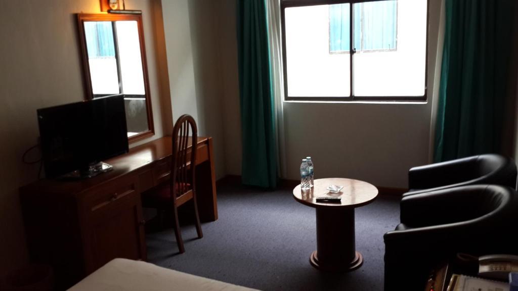 Marina Sentosa Hotel Batam Nagoya Extérieur photo