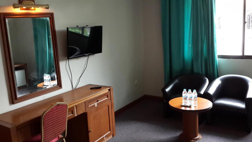 Marina Sentosa Hotel Batam Nagoya Extérieur photo